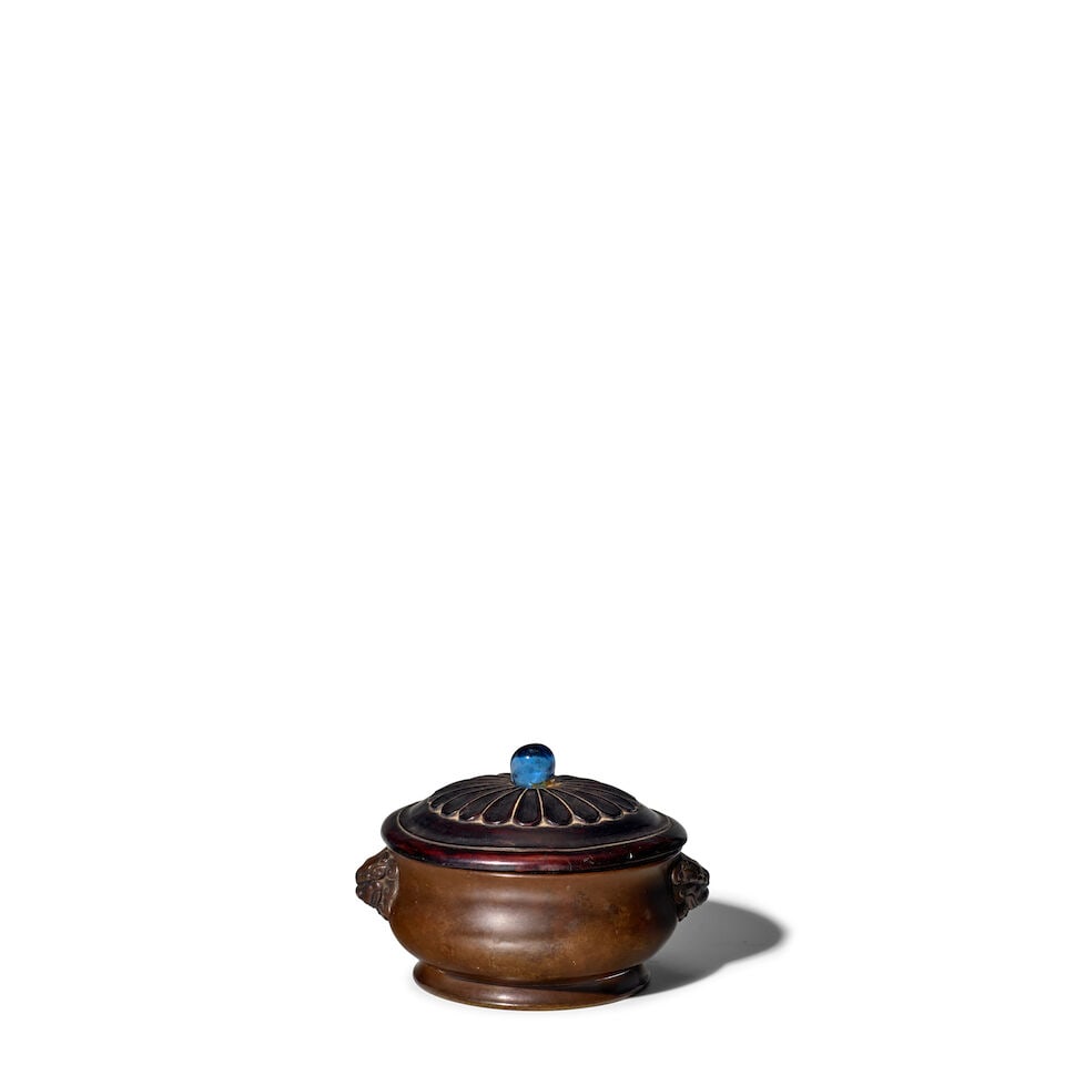 TWO SMALL BRONZE CENSERS：A BRONZE HALBERD-HANDLED CENSER, TOGETHER WITH A BRONZE LION-MAS... - 5