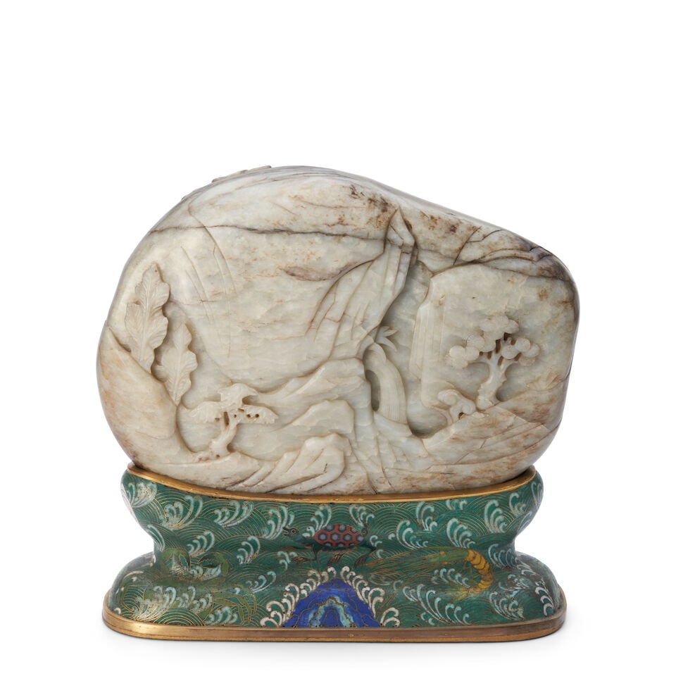 A GRAY AND WHITE JADE BOULDER ON A CLOISONNÉ ENAMEL STAND Late Qing Dynasty - 2