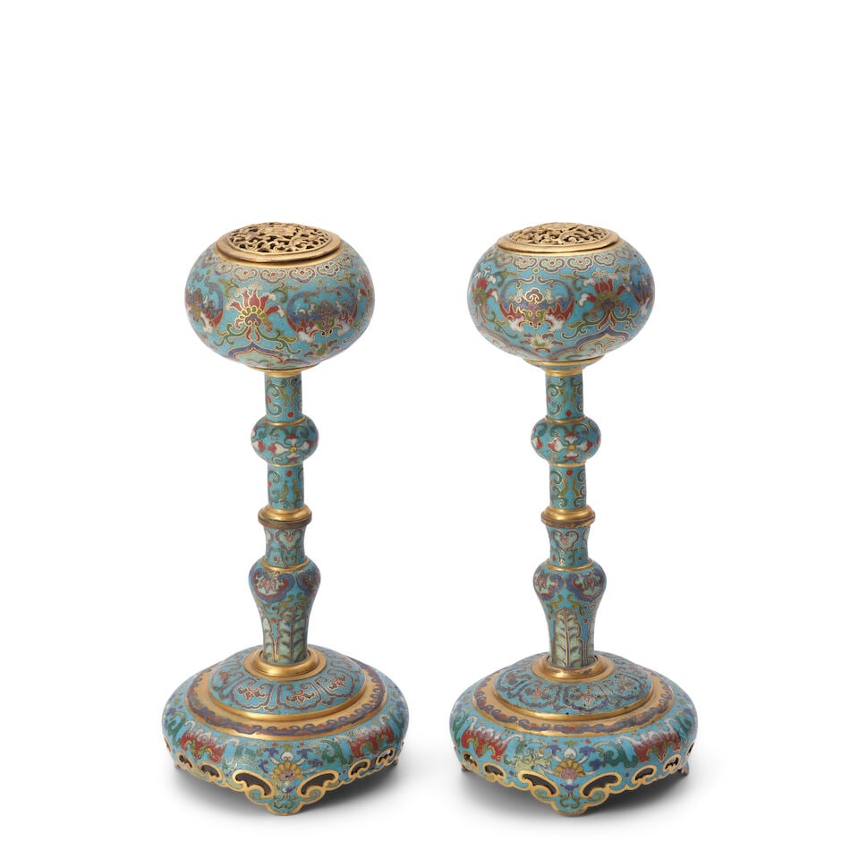 A PAIR OF CLOISONNÉ ENAMEL AND GILT-BRONZE HAT-STANDS 18th century (2): A PAIR OF CLOISONNÉ ENAMEL AND GILT-BRONZE HAT-STANDS 18th century 11in (27.9cm) high (2). Footnotes: 十八世紀 嵌絲琺琅鎏金銅