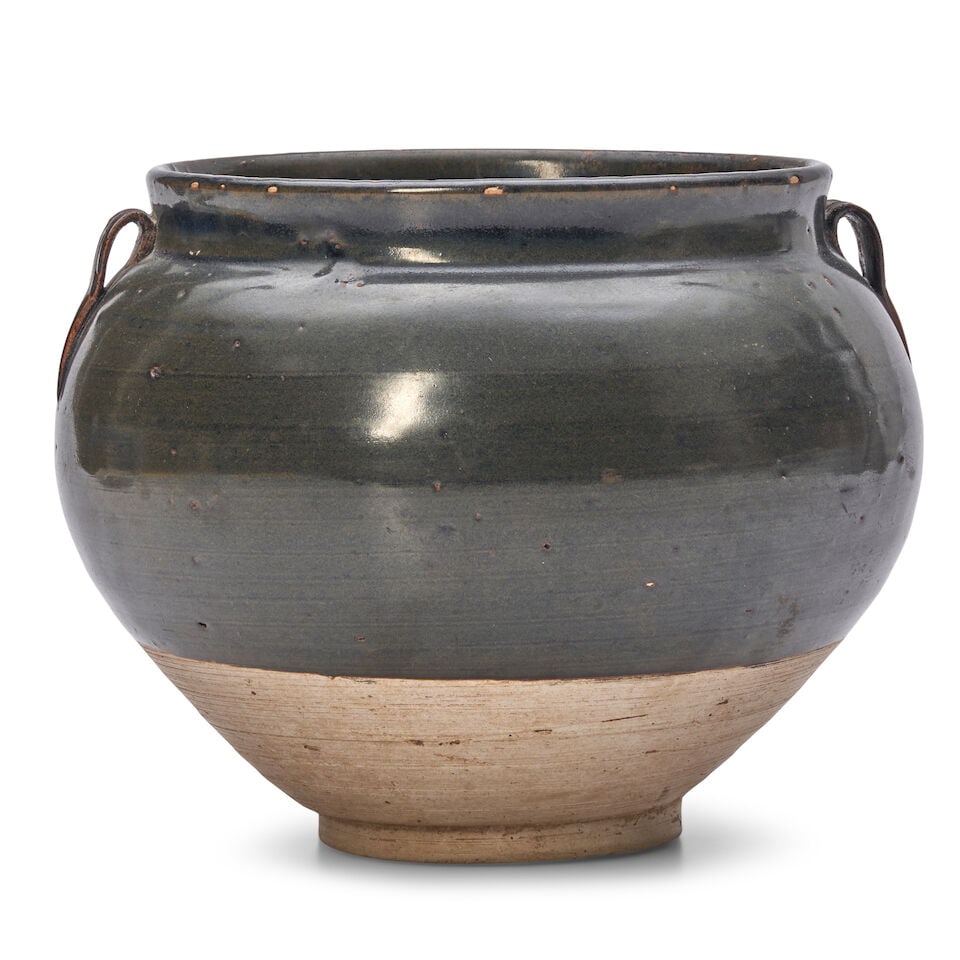 A BLACK-BROWN-GLAZED TWO-HANDLED GLOBULAR JAR Song Dynasty (1 of 2)
