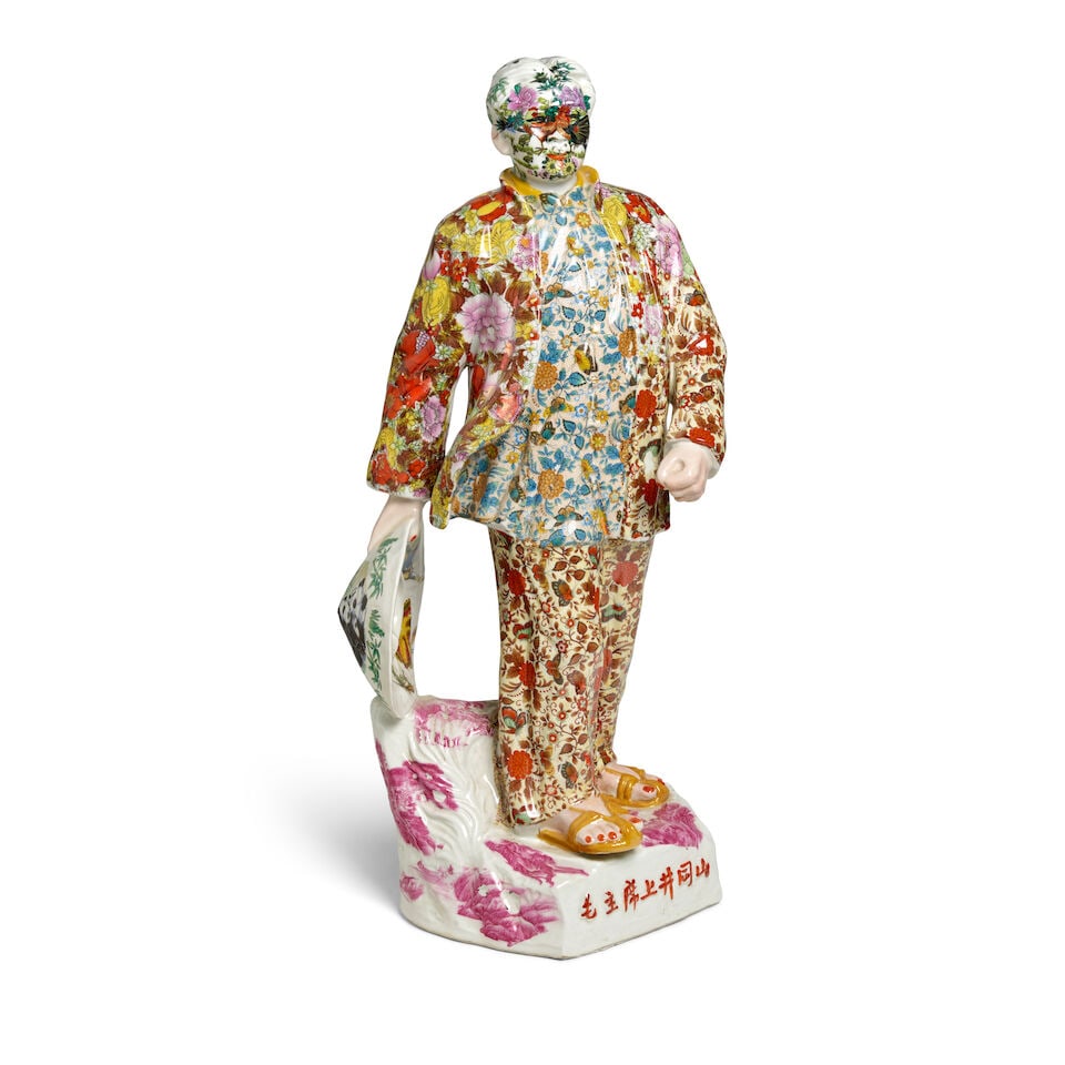 Liu Liguo (b. 1964) CHAIRMAN MAO HEADING TO JINGGANG MOUNTAINS: Liu Liguo (b. 1964) CHAIRMAN MAO HEADING TO JINGGANG MOUNTAINS Signed and titled in Chinese, dated 2005 painted porcelain 25 1/4in (64.1cm) high Footnotes: 劉力國 (1964 年ī