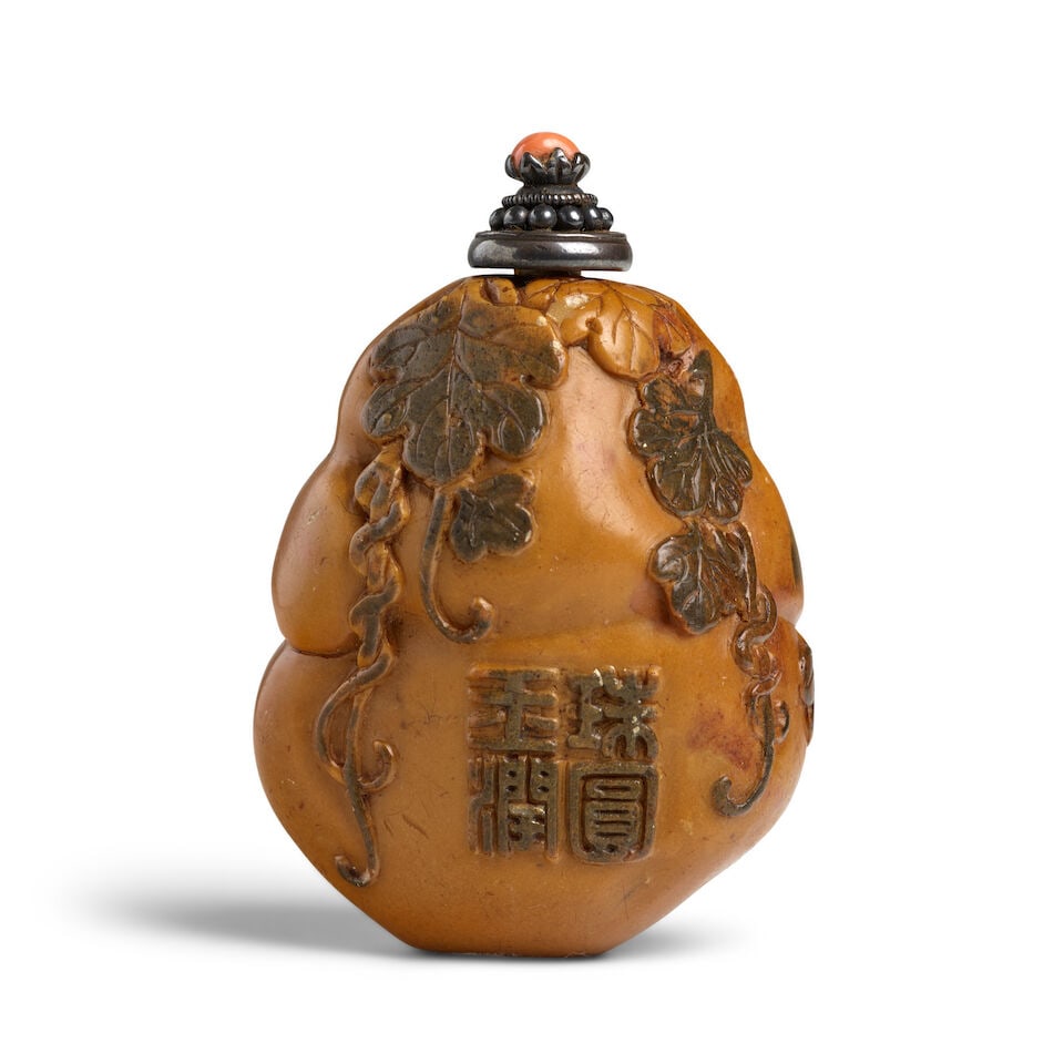 AN UNUSUAL INSCRIBED GREEN AND OCHRE SOAPSTONE GOURD-FORM SNUFF BOTTLE 1830-1900, four-charact... (1 of 3)