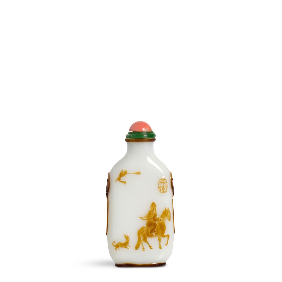 A YANGZHOU BROWN-OVERLAY OPAQUE WHITE GLASS 'HUNTER AND GEESE' SNUFF BOTTLE Two-character seal t...: A YANGZHOU BROWN-OVERLAY OPAQUE WHITE GLASS 'HUNTER AND GEESE' SNUFF BOTTLE Two-character seal to one side, School of Li Junting, 1800-1880 2 7/16in (6.2cm), stopper Footnotes: 1800-1880 揚