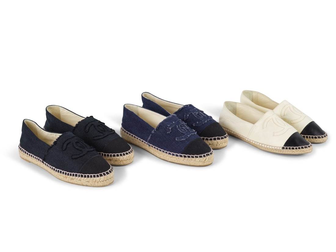 Chanel. Trois paires d'espadrilles en cuir et toile. Chanel. Three pairs of leather and canvas e...: Chanel. Trois paires d'espadrilles en cuir et toile. Chanel. Three pairs of leather and canvas espadrilles. Condition grade: A. Pointure indiquée/Size indicated: 37 et 38. Footnotes: Paire blanch