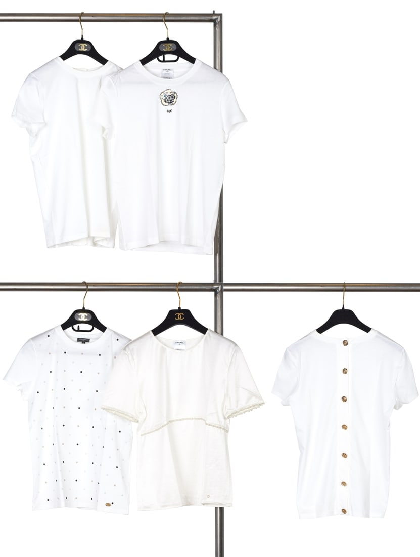 Chanel, collection Prêt à Porter, Printemps/Eté 2015 et divers. Quatre t-shirts e... (1 of 1)