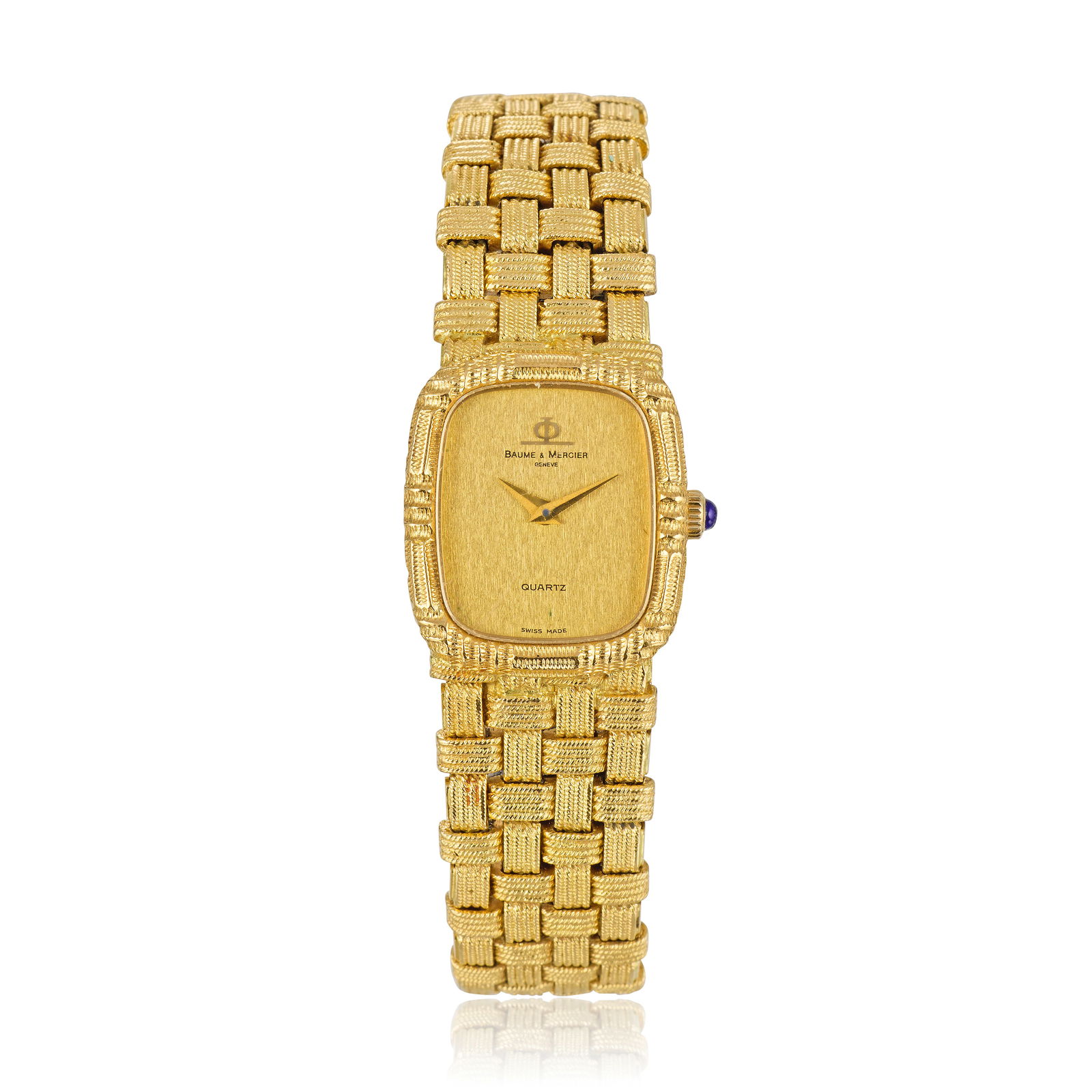 Baume & Mercier. A lady's 18K gold quartz bracelet watch Circa 1980: Baume & Mercier. A lady's 18K gold quartz bracelet watch Date: Circa 1980 Movement: 6-jewel Cal.BM700 quartz Dial: Champagne, gilt lance hands Case: Brushed and polished rectangular form, snap on back