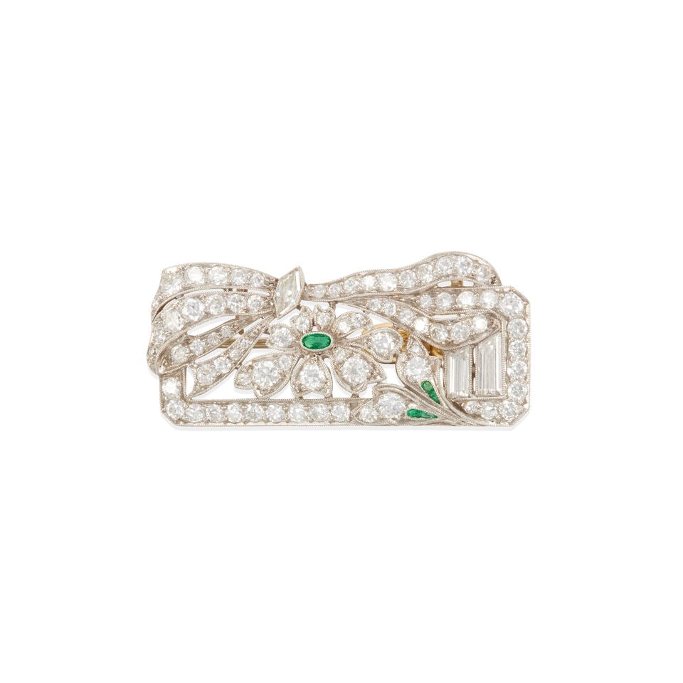 ART DECO PLATINUM, DIAMOND AND EMERALD BROOCH PENDANT: ART DECO PLATINUM, DIAMOND AND EMERALD BROOCH PENDANT • Platinum • Numerous round, rectangular and pear-shaped diamonds weighing approximately 2.45 - 2.55 carats total • 3 emerald