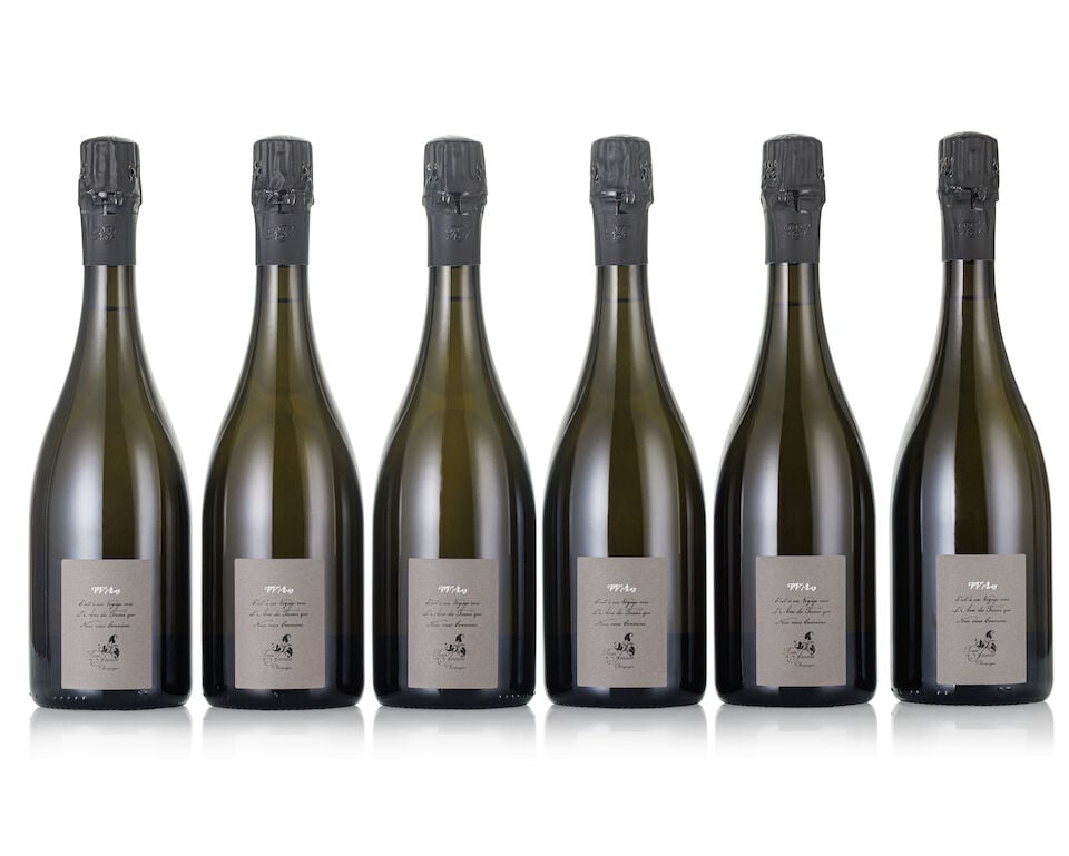 Cédric Bouchard Roses de Jeanne Côtes de Val Vilaine, 2019 (6x 750ml): Cédric Bouchard Roses de Jeanne Côtes de Val Vilaine, 2019 (6x 750ml) Region: Champagne Packaging: oc Miscellaneous: Disgorged in 2021 For further information on this lot please visit Bonham