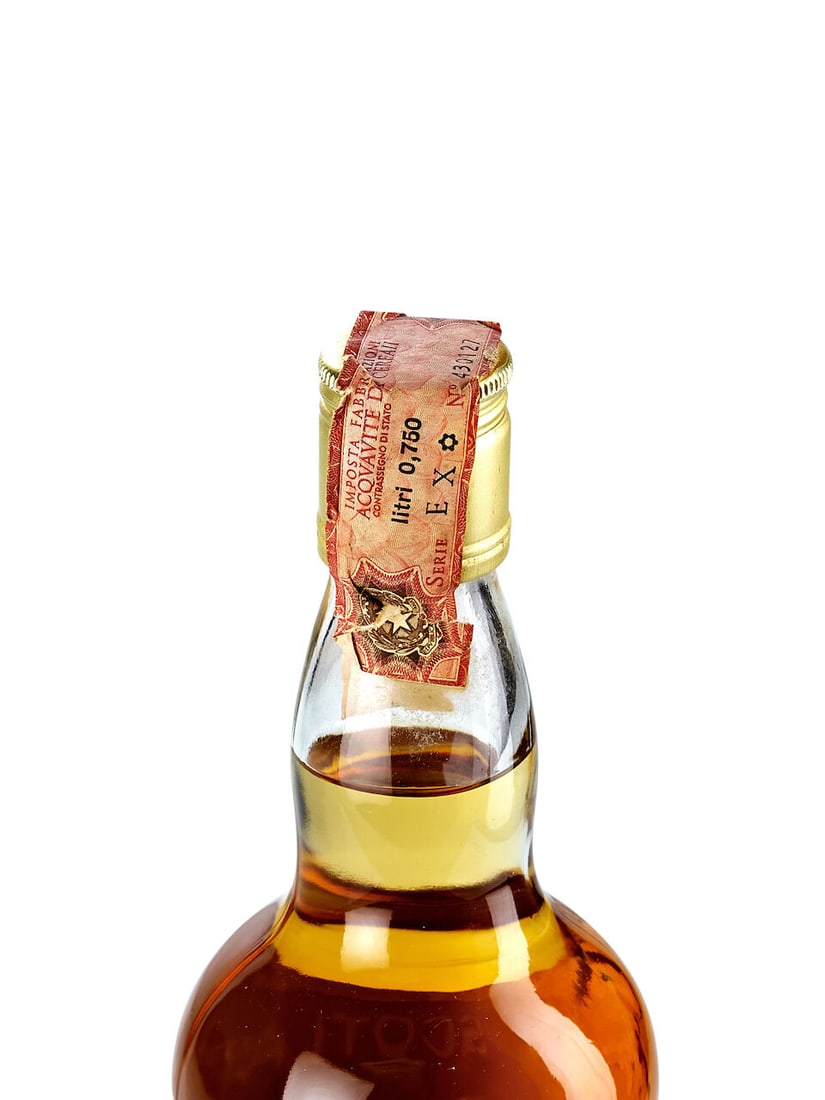 Macduff Gordon & Macphail Connoisseurs Choice 18 Year Old, 1963 (1x 750ml) - 3