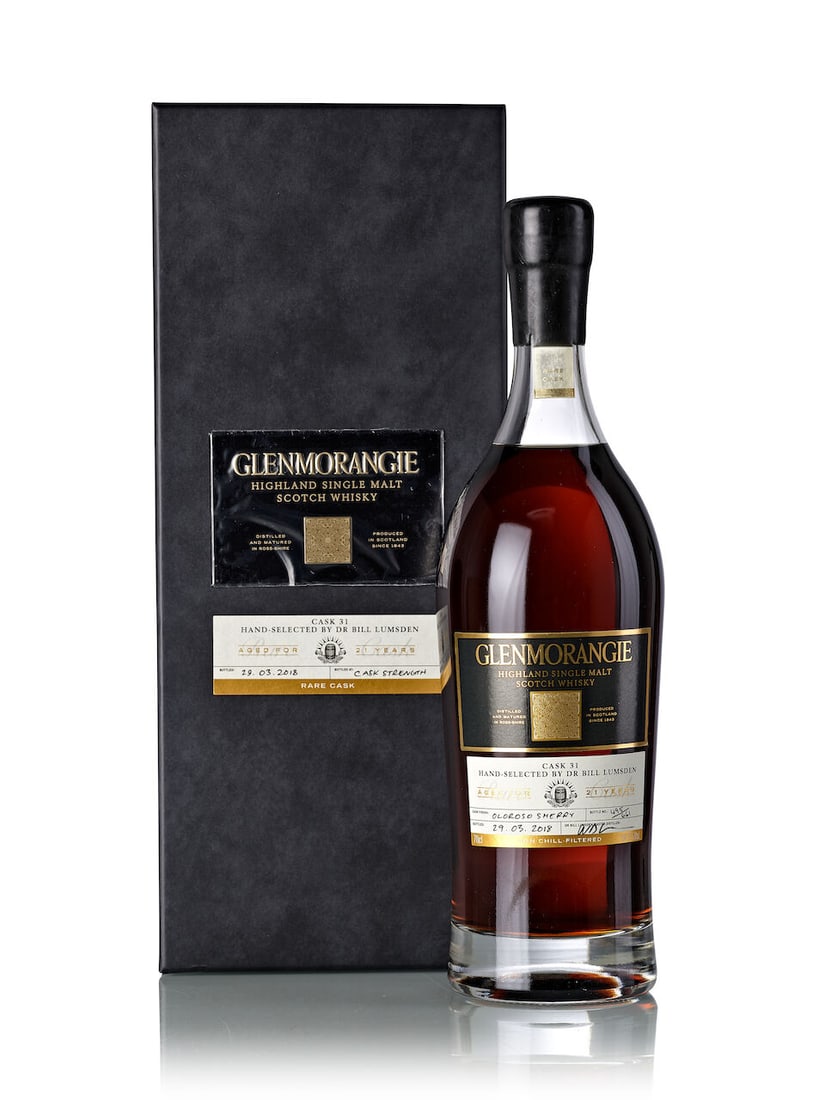 Glenmorangie 21 Year Old Cask #31 (1x 700ml): Glenmorangie 21 Year Old Cask #31 (1x 700ml) Region: Highland Capsule: embossed wax capsule Label: good labelling Packaging: in original carton with booklet Alcohol content: 50.1% ABV Notes: Rare Cask
