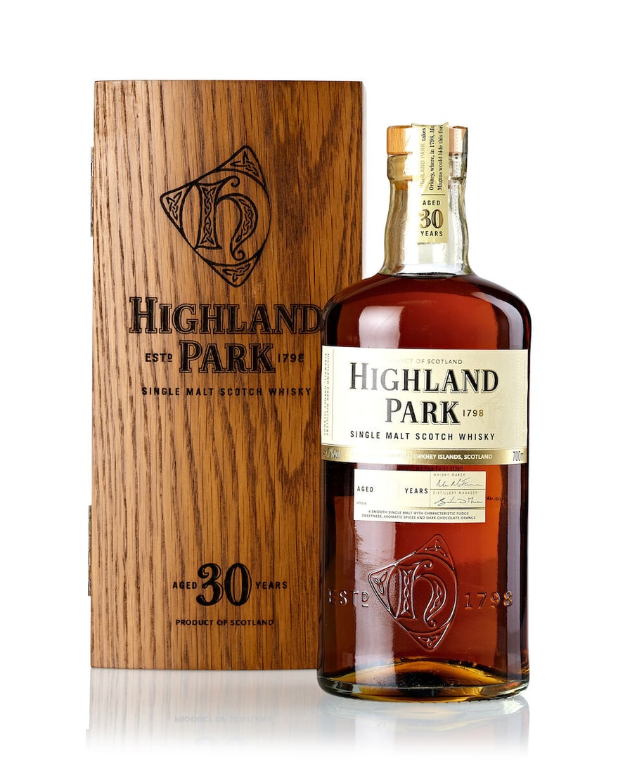 Highland Park 30 Year Old (1x 700ml): Highland Park 30 Year Old (1x 700ml) Region: Orkney Fill Level: very top shoulder Label: good label Packaging: in slightly scuffed original wooden case Alcohol content: 45.7% ABV Notes: distilled and