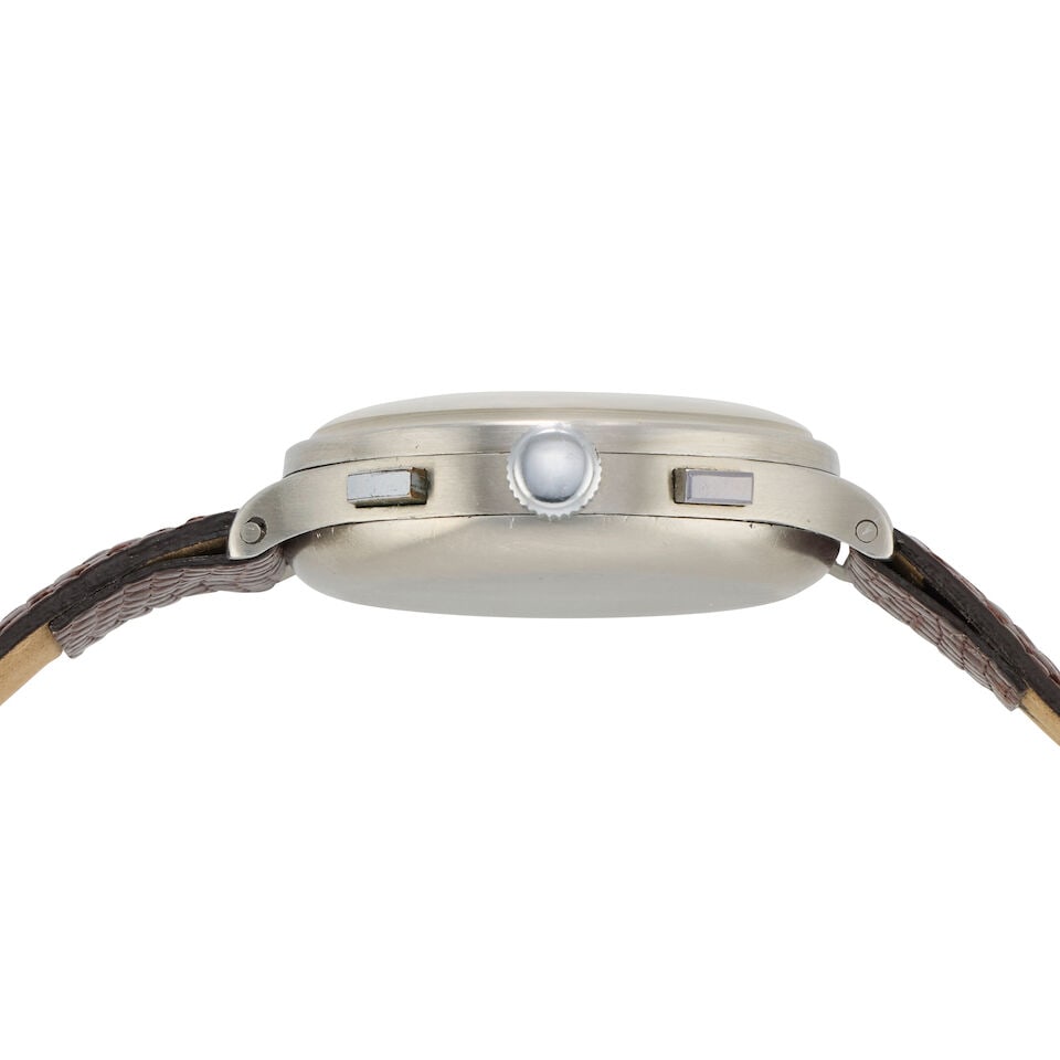 Baume & Mercier. A stainless steel manual wind chronograph wristwatch Circa 1950 - 3