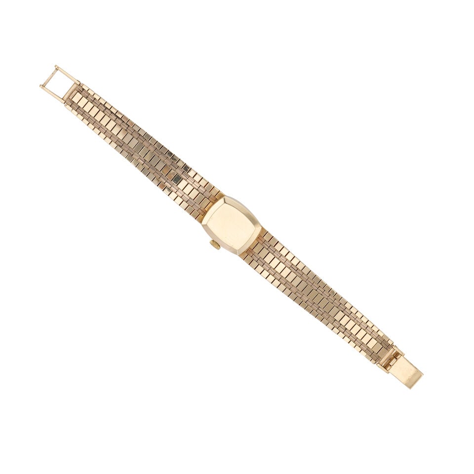 Omega. A lady's 9K gold quartz bracelet watch London Hallmark for 1969 - 2