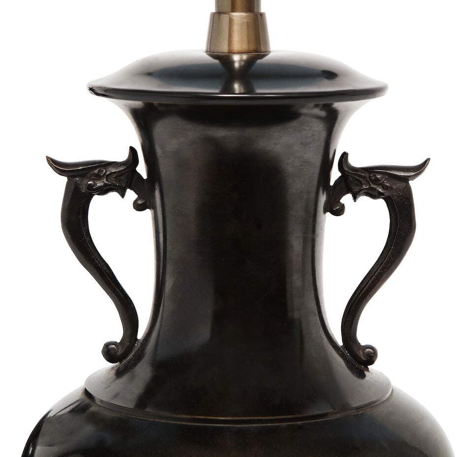 ASIAN-STYLE Pair of Table Lampscirca 1960patinated bronze, wood plinths, two sockets, fabric ove... - 3