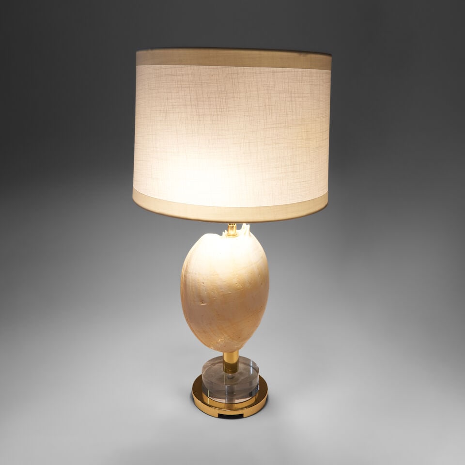 REGENCY MODERNE Seashell Table Lampcirca 1970cowrie shell, Lucite, brass, two sockets, fabric ov... - 2