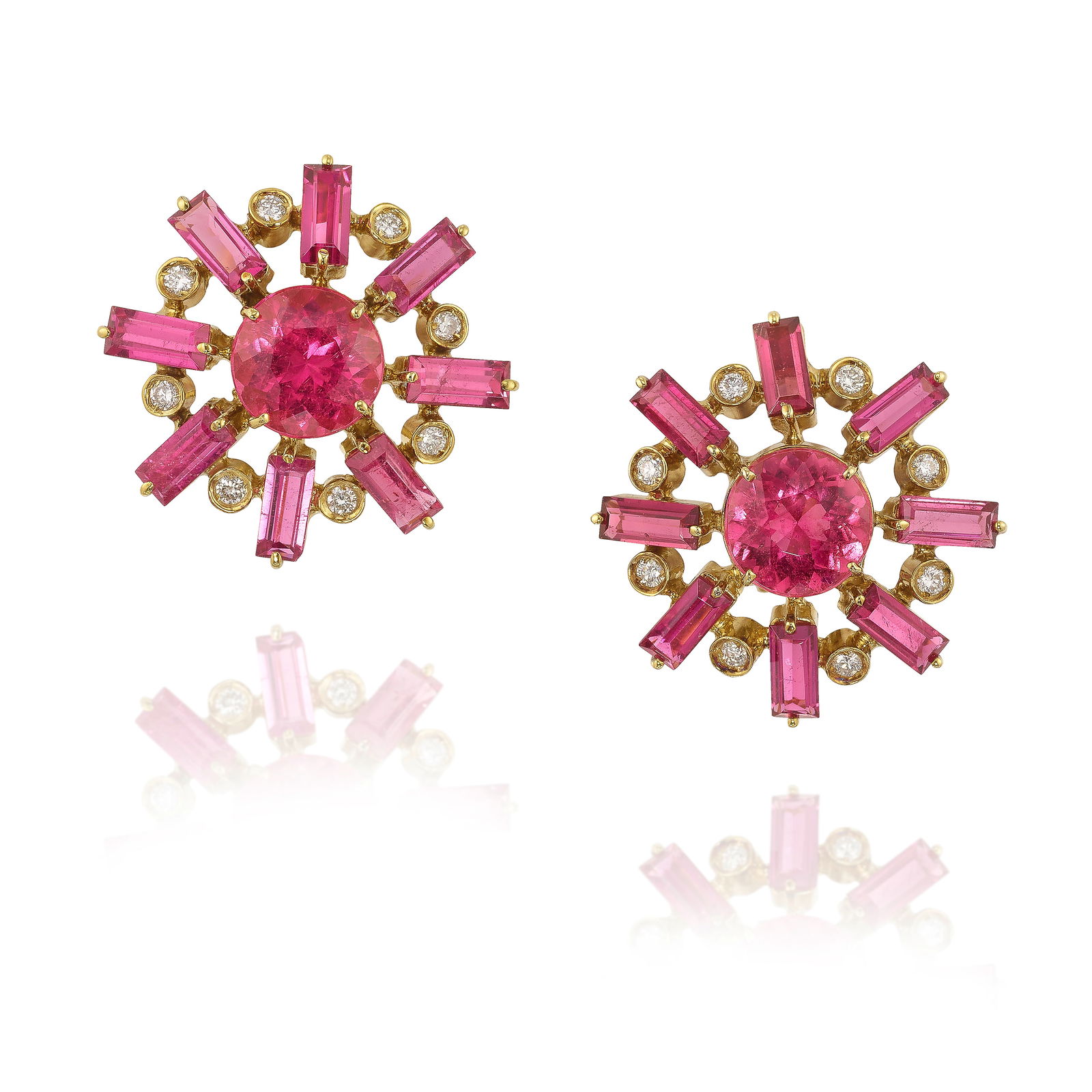 LAURA MUNDER: A PAIR OF 18K GOLD, PINK TOURMALINE AND DIAMOND EARCLIPS (1 of 1)