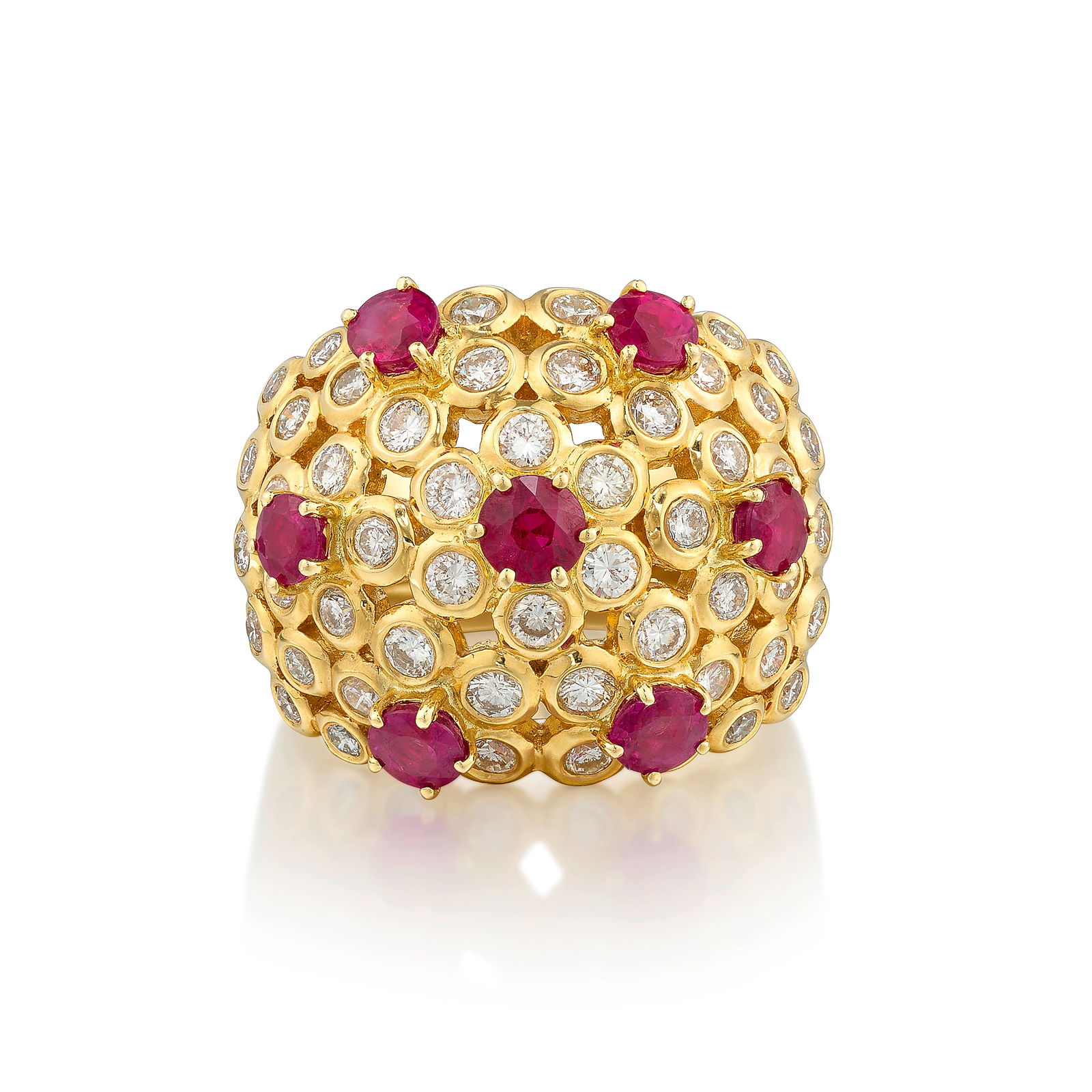 AN 18K GOLD, RUBY AND DIAMOND RING (1 of 1)