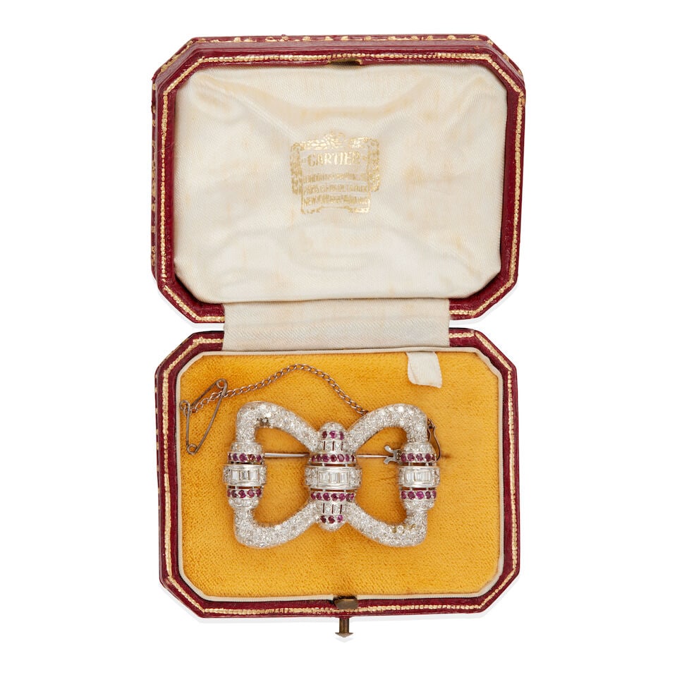 ART DECO ERA PLATINUM, DIAMOND, AND RUBY BROOCH - 2