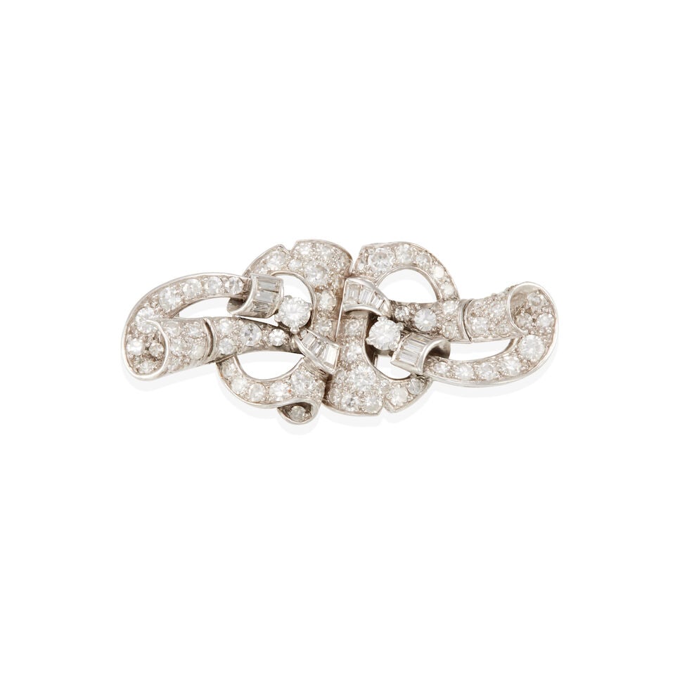 ART DECO ERA 18K WHITE GOLD AND DIAMOND DOUBLE CLIP BROOCH (1 of 3)