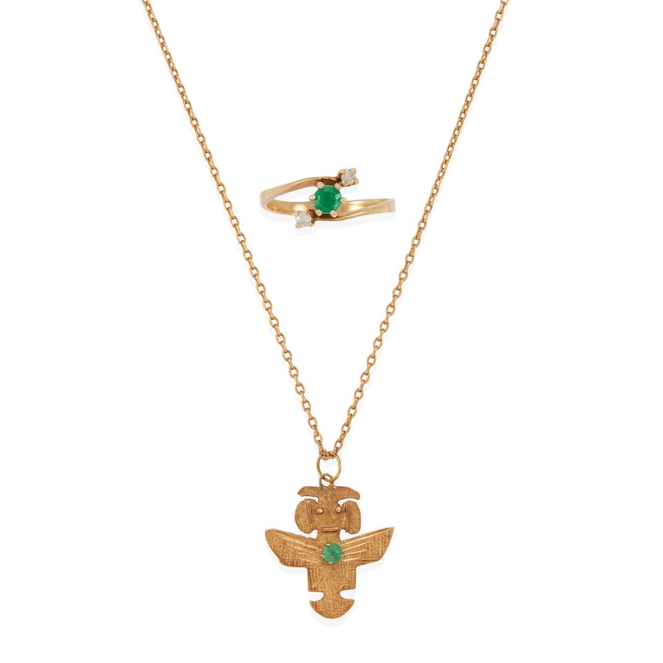 18K GOLD, EMERALD AND DIAMOND RING AND NECKLACE (1 of 2)
