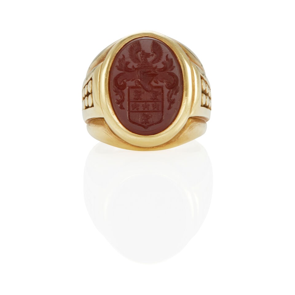KIESELSTEIN-CORD: 18K GOLD AND CARNELIAN SIGNET RING (1 of 2)