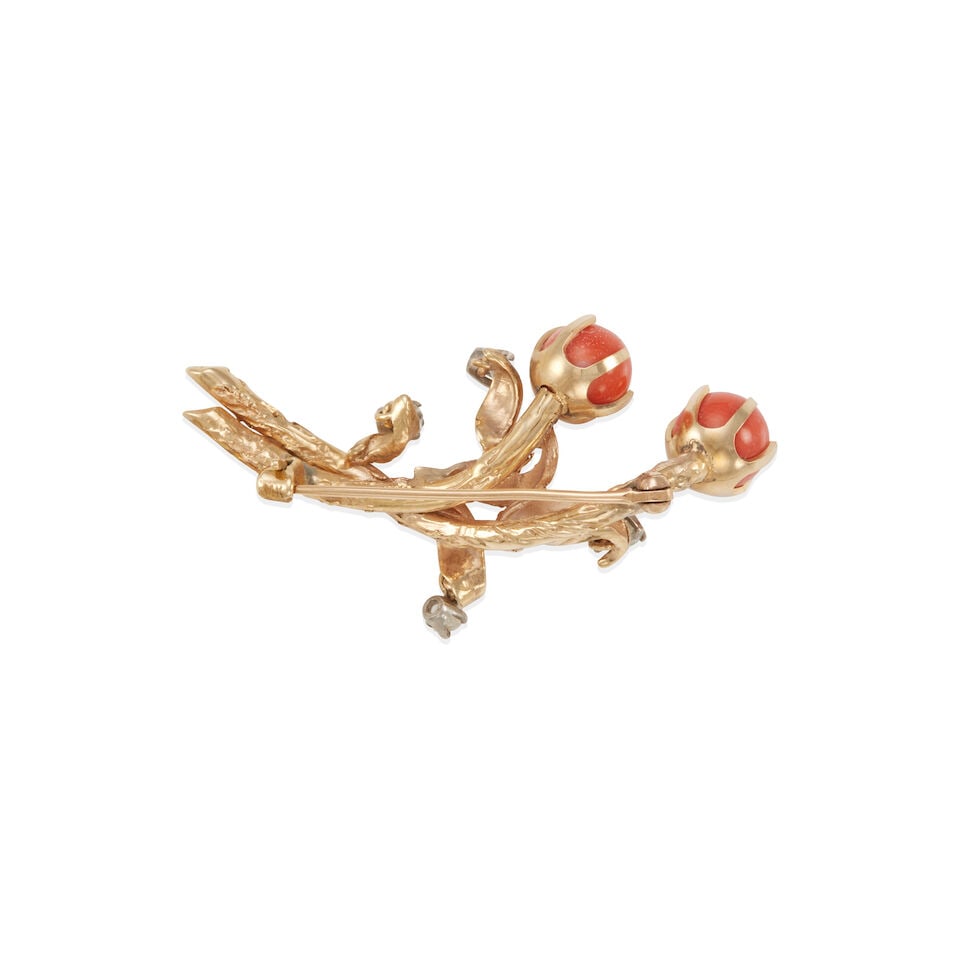 VINTAGE 14K GOLD, DIAMOND AND CORAL BROOCH - 2