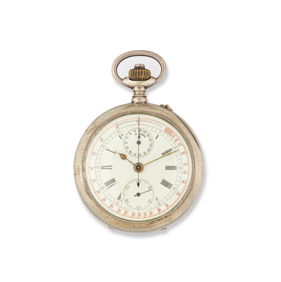 A silver keyless wind open face chronograph pocket watch Chronographe de poche à cadran ouv...: A silver keyless wind open face chronograph pocket watch Chronographe de poche à cadran ouvert en argent (800) remontoir au pendant Date: Circa 1910 Movement: Swiss lever, cut and compensated bi-