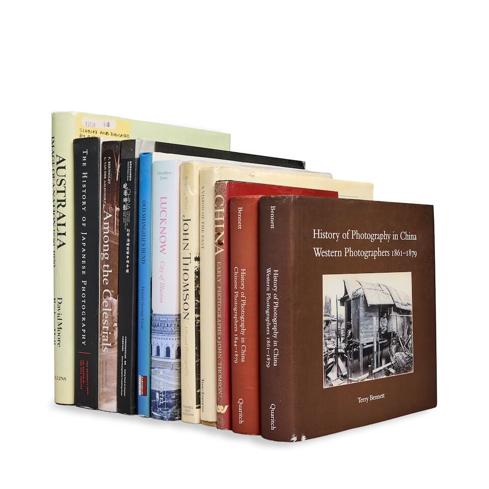 PHOTOGRAPHY REFERENCE LIBRARY The photography reference library of Roger Ward, comprising approx... (1 of 1)