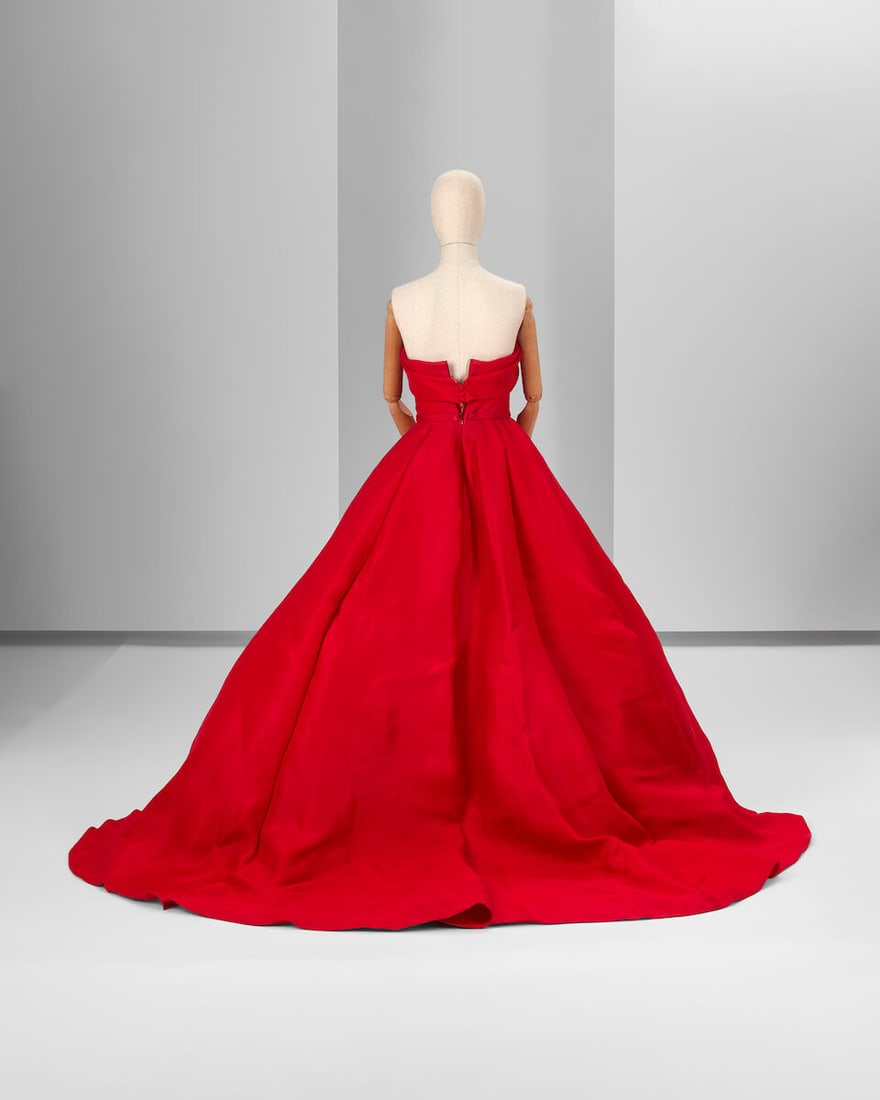 Ralph & Russo Haute Couture: Raspberry Red Silk Gazar Strapless Ballgown Spring/Summer 2014, Run - 2