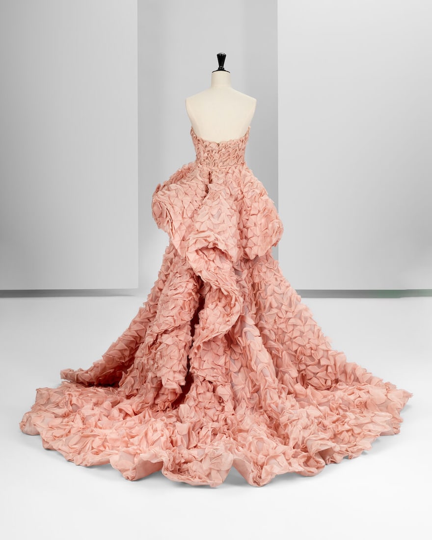 Ralph & Russo Haute Couture: Blush Pink Silk Organza Strapless Ballgown Spring/Summer  - 3