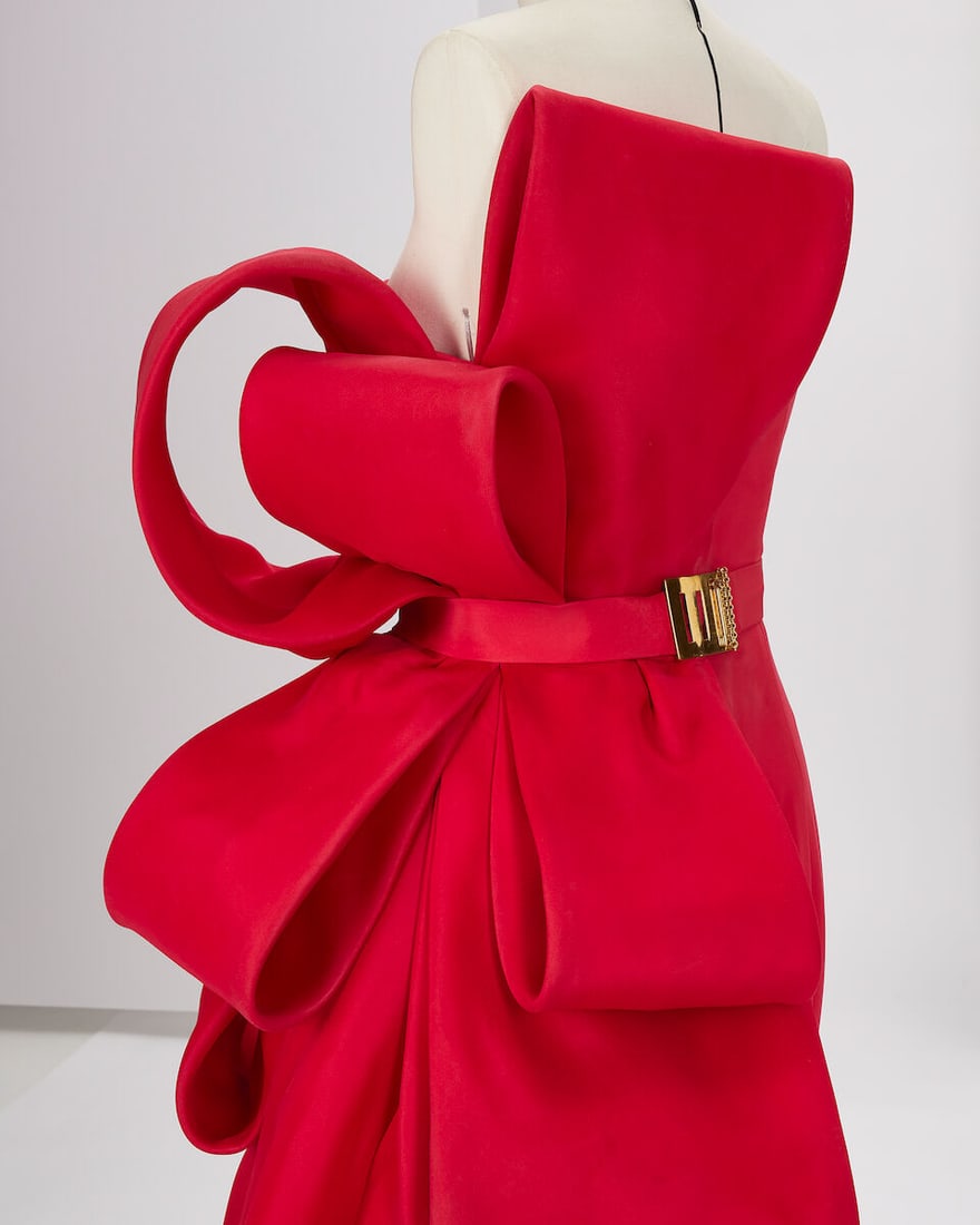 Ralph & Russo Haute Couture: Raspberry Red Silk Crêpe Gown Spring/Summer 2014, Runway Look  - 2