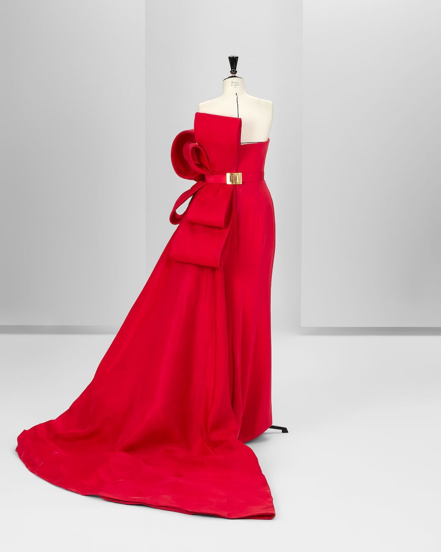 Ralph & Russo Haute Couture: Raspberry Red Silk Crêpe Gown Spring/Summer 2014, Runway Look  - 3