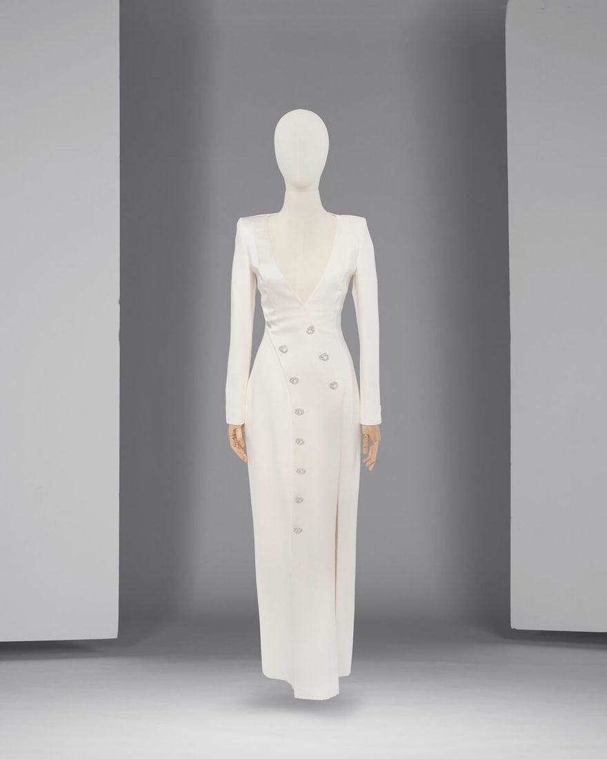 Ralph & Russo Haute Couture: Off White Tailored Gown Autumn/Winter 2018, Runway Look 1: Ralph & Russo Haute Couture: Off White Tailored Gown Autumn/Winter 2018, Runway Look 1 Off-white silk crêpe and double satin tailored dress, featuring asymmetric panel, thigh-high split and