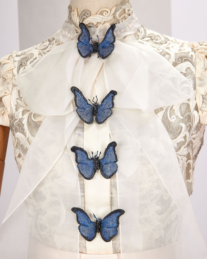 Ralph & Russo Haute Couture: White and Silver Guipure Tailored Dress with Butterfly Details Autu - 3