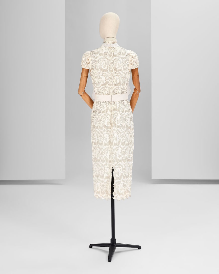 Ralph & Russo Haute Couture: White and Silver Guipure Tailored Dress with Butterfly Details Autu - 4