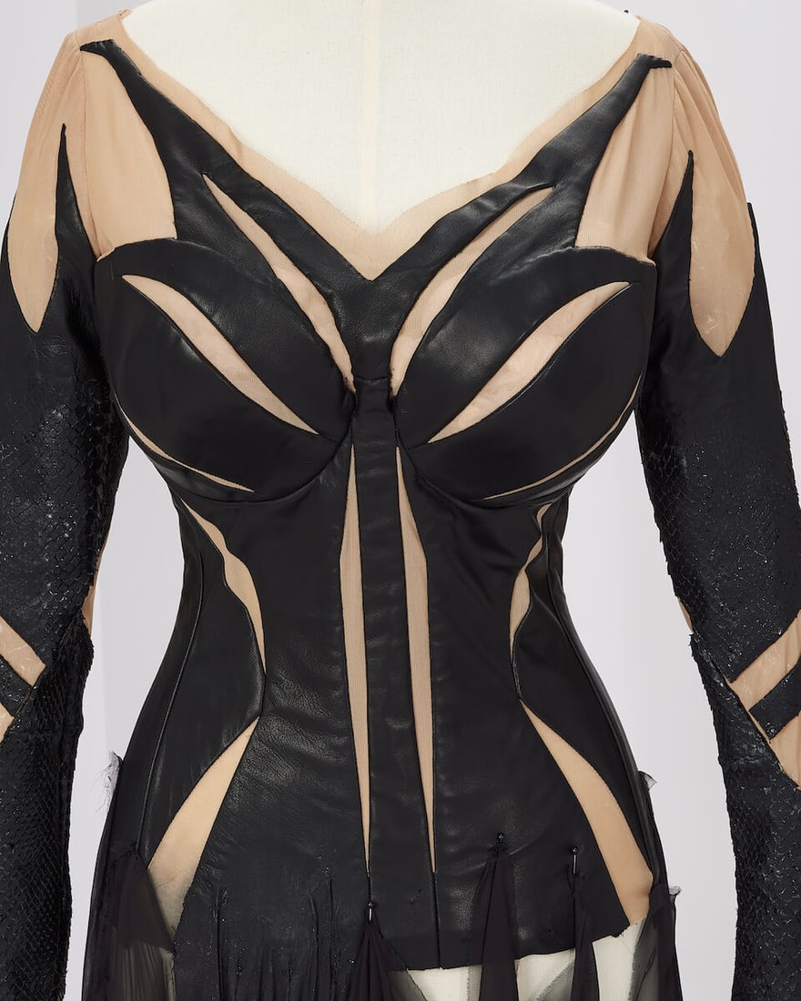 Ralph & Russo Haute Couture Exclusive: Custom Made Gown Created for Angelina Jolie for Maleficen - 2