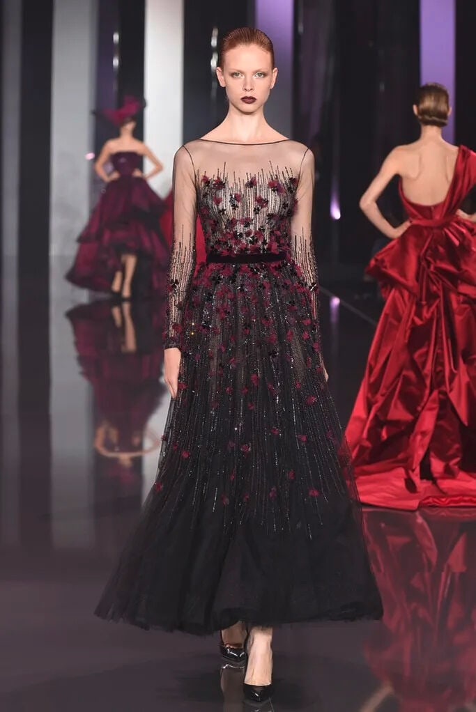 Ralph & Russo Haute Couture: Black Tulle Gown with Burgundy Chiffon Petal Embellishment Autumn/W - 2