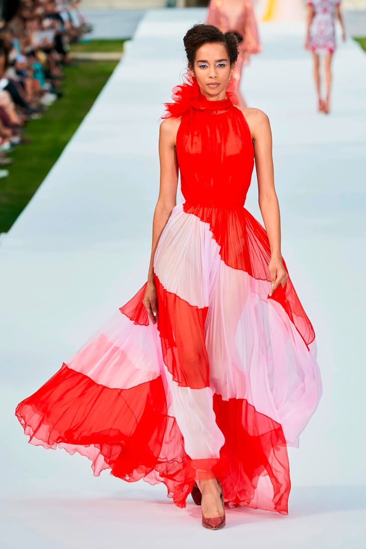 Ralph & Russo Haute Couture: Red and Lavender Silk Chiffon Gown Autumn/Winter 2019, Runway Look  - 2