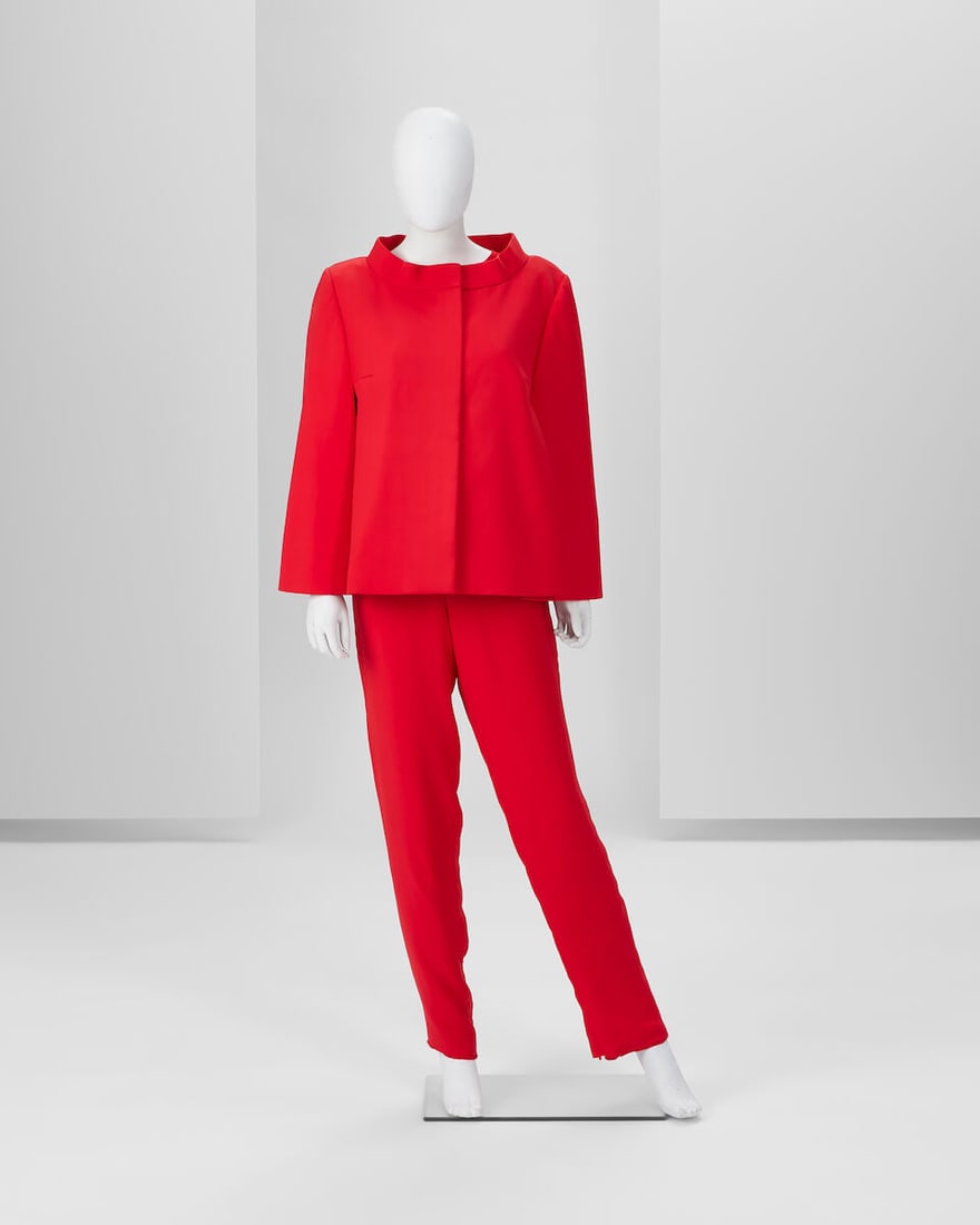 Ralph & Russo Haute Couture Exclusive: Cherry Red Silk Crêpe Cady Tailleur (1 of 2)