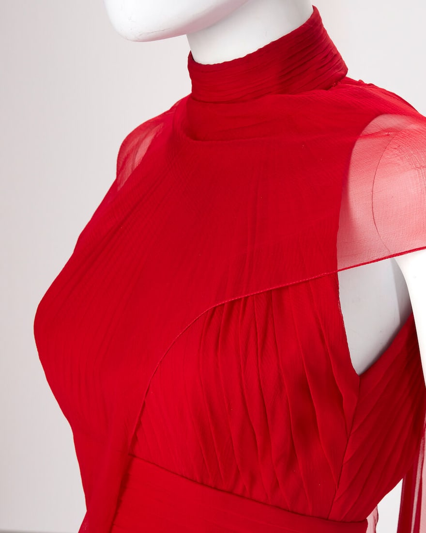 Ralph & Russo Haute Couture Exclusive: Raspberry Red Pleated Silk Chiffon Gown - 2