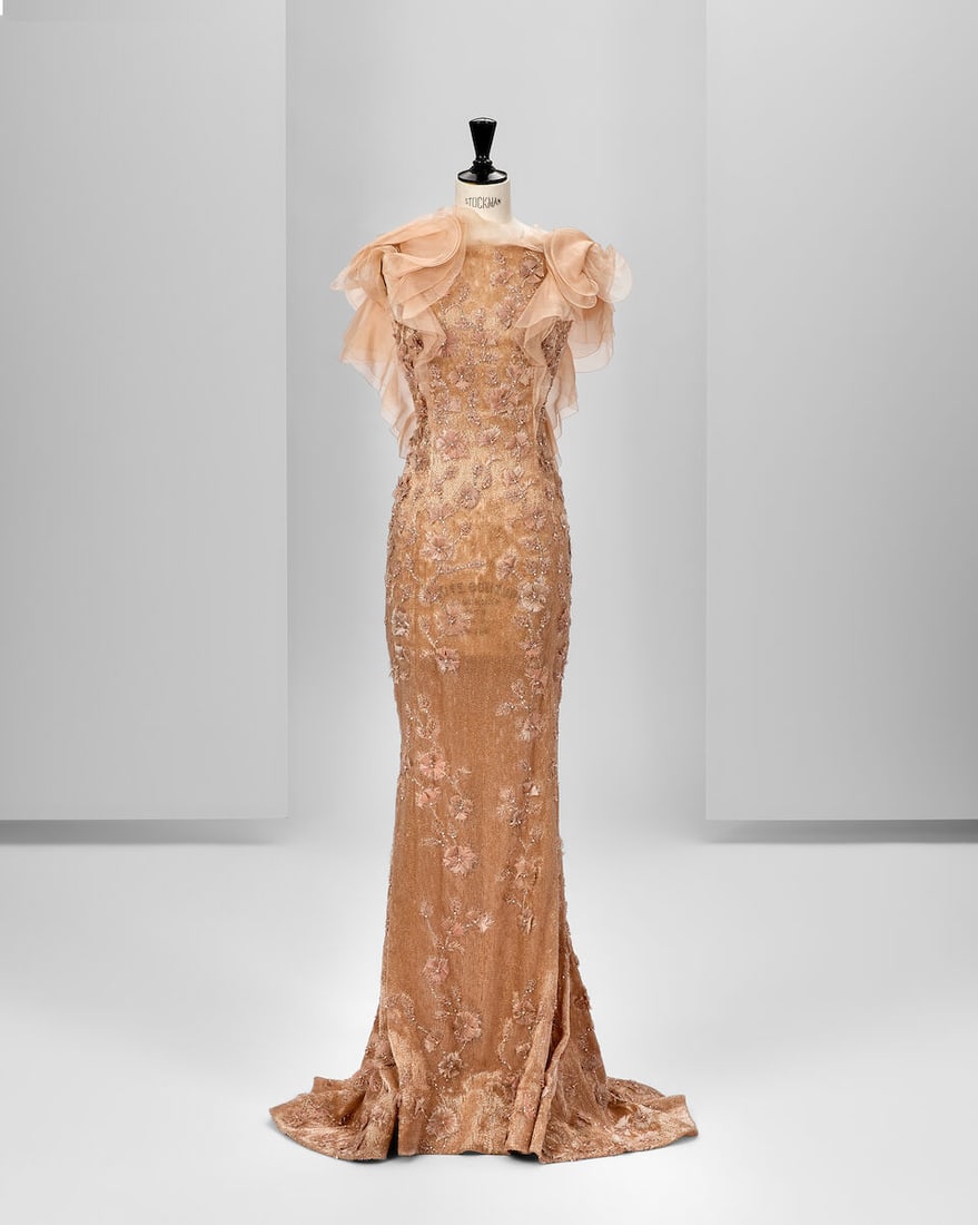 Ralph & Russo Haute Couture: Gold Embroidered Silk Organza Gown Autumn/Winter 2015, Runway Look  (1 of 4)
