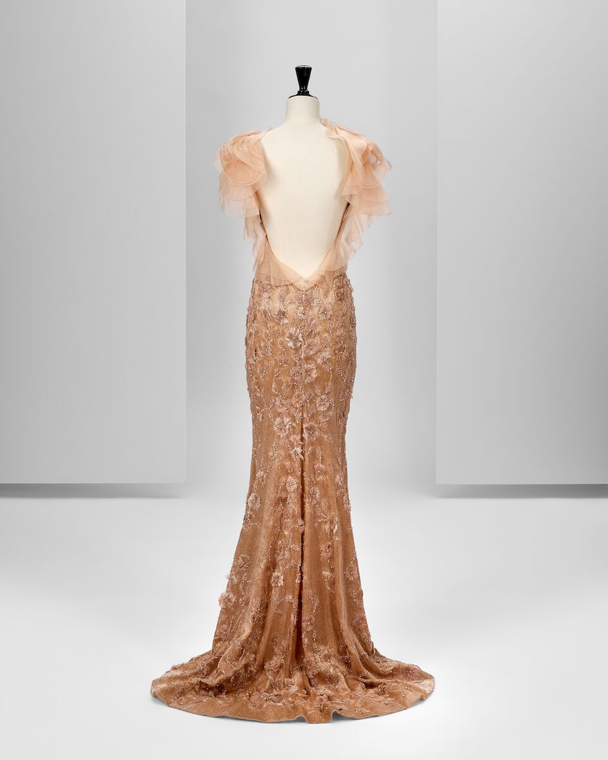 Ralph & Russo Haute Couture: Gold Embroidered Silk Organza Gown Autumn/Winter 2015, Runway Look  - 3