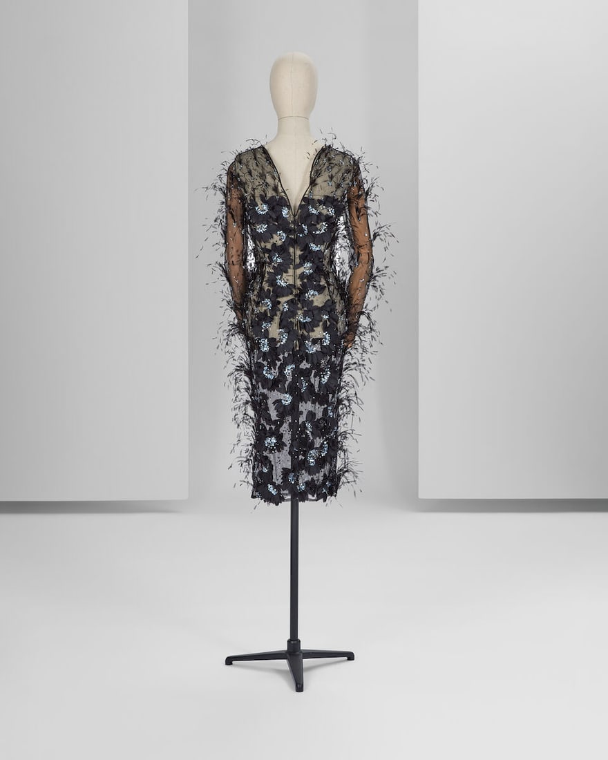 Ralph & Russo Haute Couture: Black Tulle and Feather Cocktail Dress Spring/Summer 2017, Runway L: Ralph & Russo Haute Couture: Black Tulle and Feather Cocktail Dress Spring/Summer 2017, Runway Look 44 Black tulle cocktail dress adorned with silk organza petals, glass beads and devoré ostr