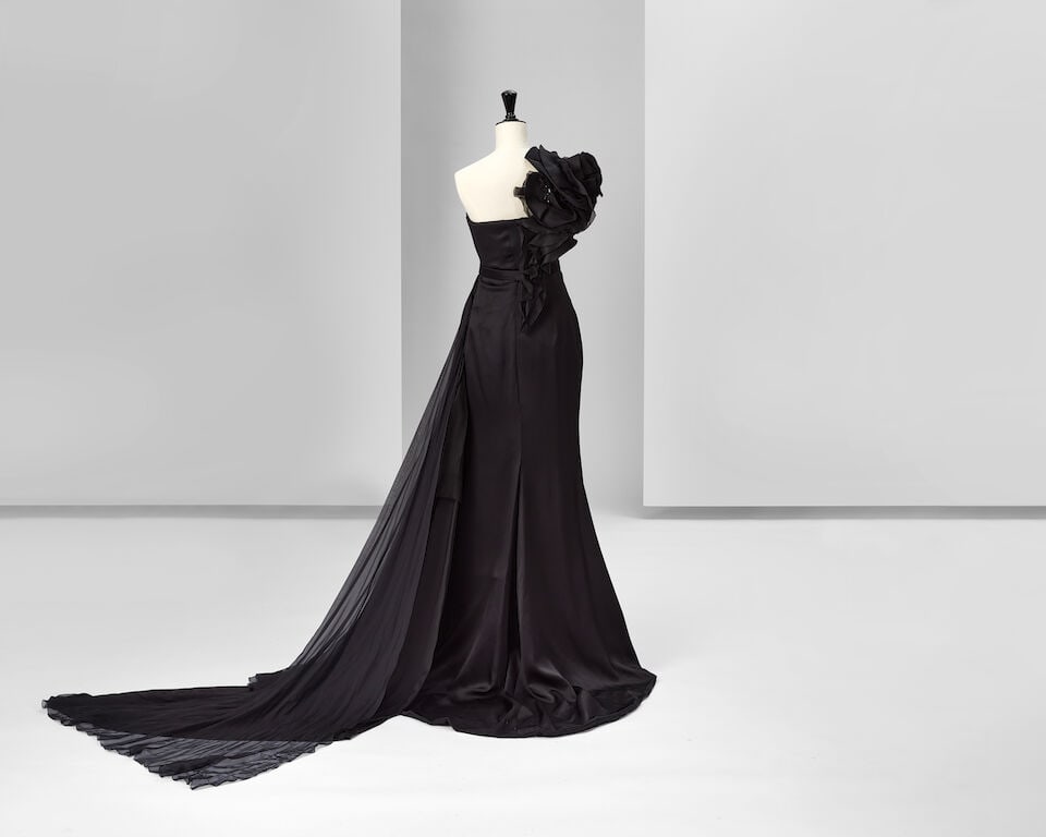 Ralph & Russo Haute Couture: Black Double Satin Draped Gown Spring/Summer 2020, Runway Look 14 - 2