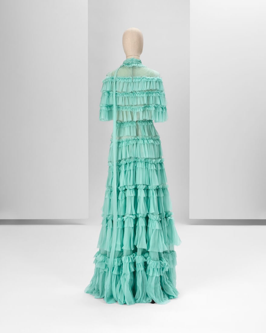 Ralph & Russo Haute Couture: Oceana Silk Chiffon Layered Skirt and Cape Spring/Summer 2020, Runw - 3