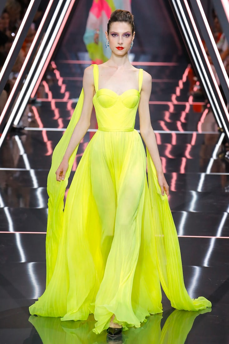 Ralph & Russo Haute Couture: Acid Yellow Chiffon Gown Autumn/Winter 2018, Runway Look 12 - 4