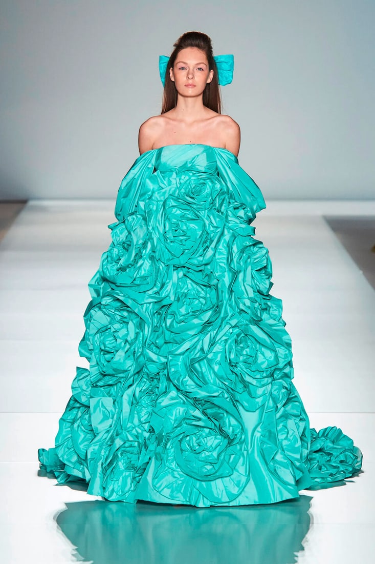 Ralph & Russo Haute Couture: Oceana Taffeta Ballgown Spring/Summer 2020, Runway Look 47 - 4