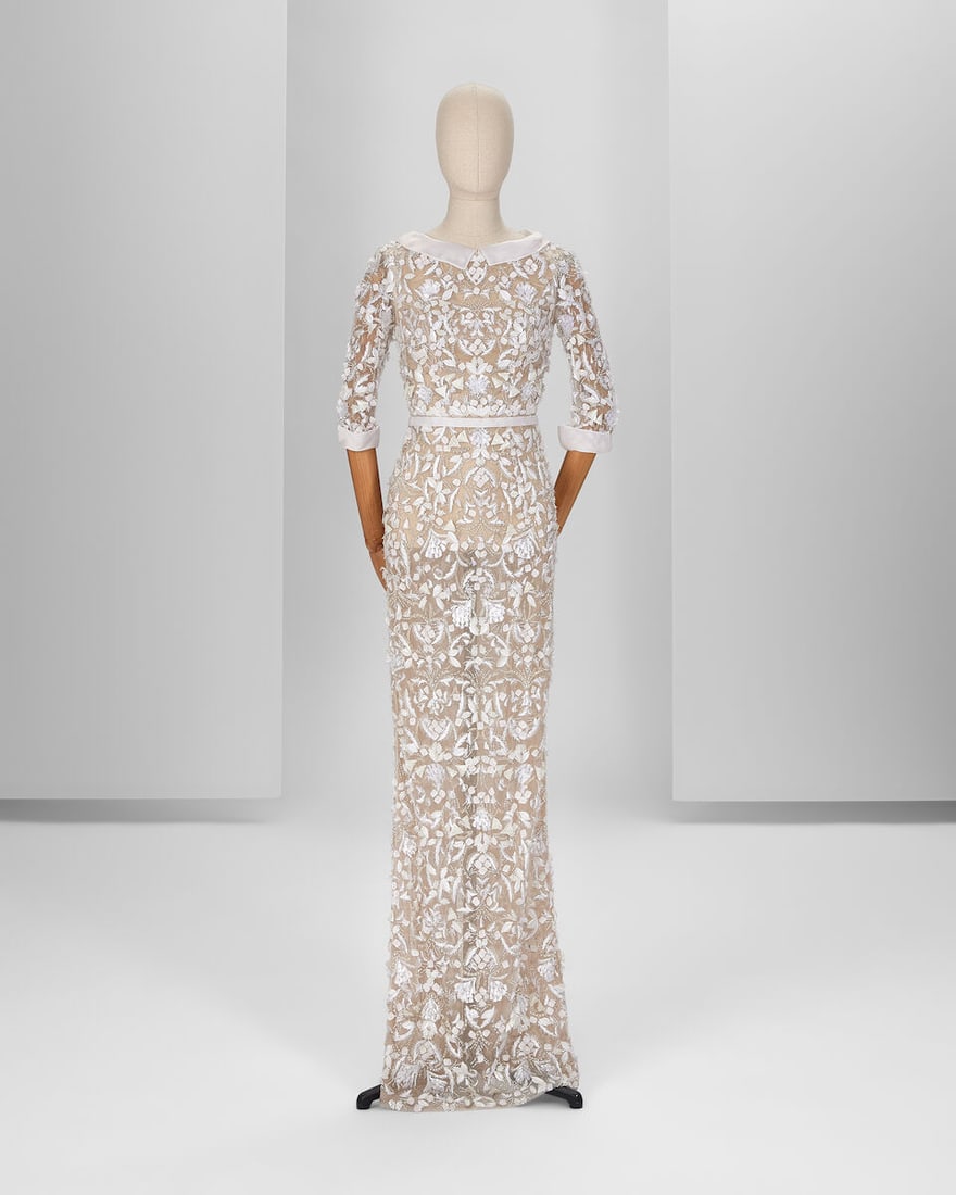 Ralph & Russo Haute Couture: White Tulle Embellished Gown Spring/Summer 2016, Runway Look 5: Ralph & Russo Haute Couture: White Tulle Embellished Gown Spring/Summer 2016, Runway Look 5 White tulle gown with silk organza collar and cuff, elaborately embellished with silver bullion,