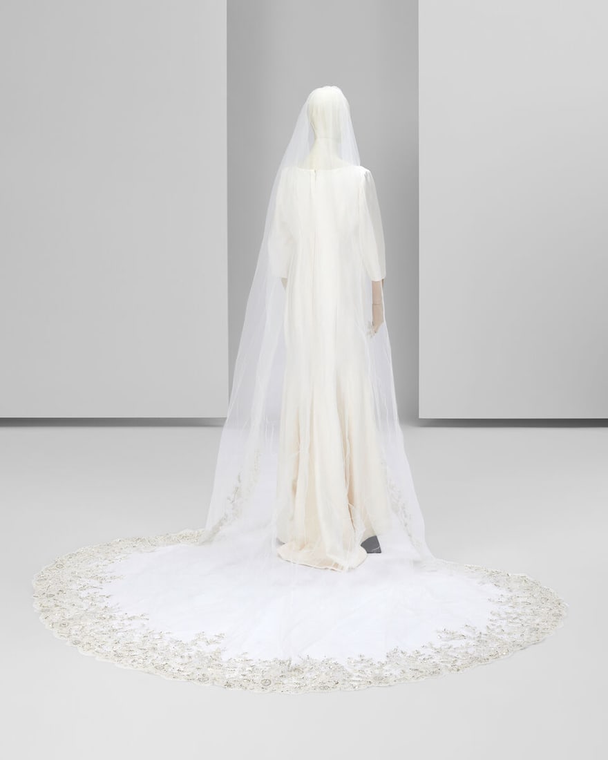 Ralph & Russo Haute Couture: Off-White Tulle Veil Spring/Summer 2018, Runway Look 56: Ralph & Russo Haute Couture: Off-White Tulle Veil Spring/Summer 2018, Runway Look 56 Off-white tulle veil edged with embellished corded lace Approximate measurements: length 125' x width 95'
