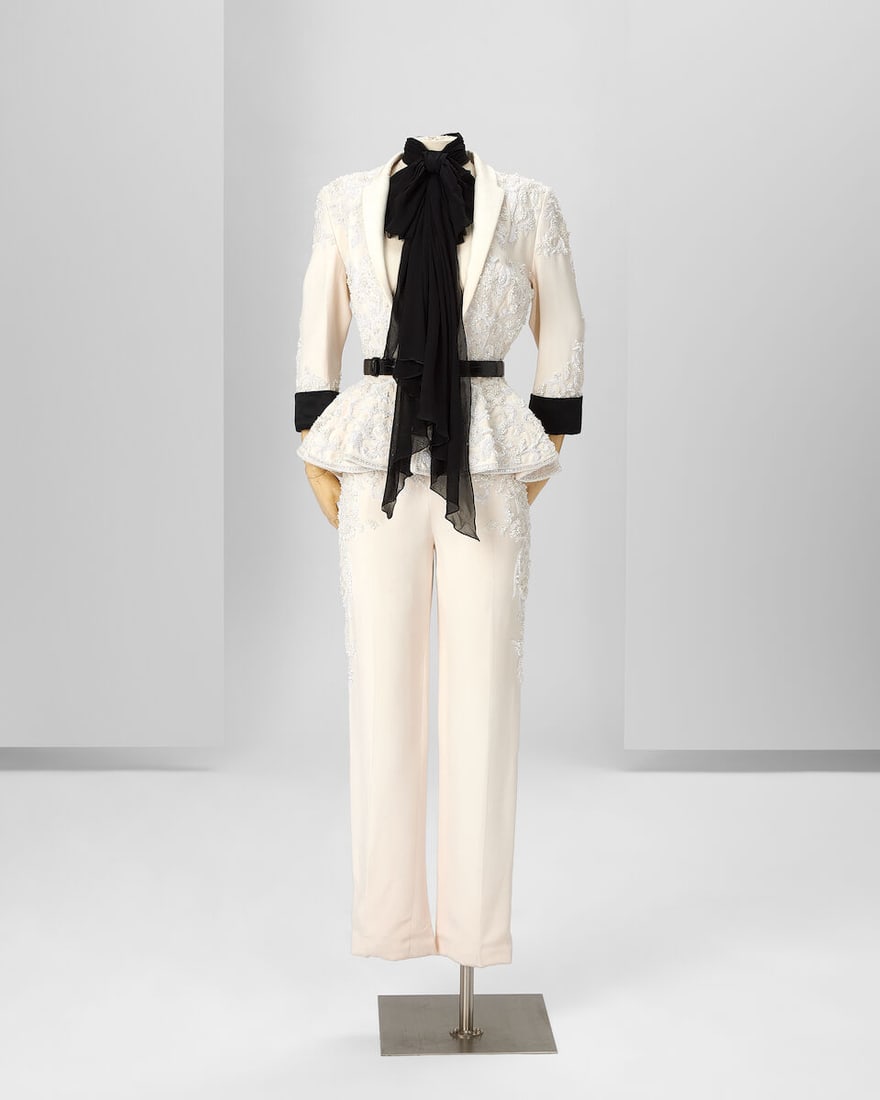 Ralph & Russo Haute Couture: White Embellished Silk Crêpe Marocain Suit Spring/Summer 2014,: Ralph & Russo Haute Couture: White Embellished Silk Crêpe Marocain Suit Spring/Summer 2014, Runway Look 4 White silk crêpe marocain embellished suit with black cuffs, together with a bla